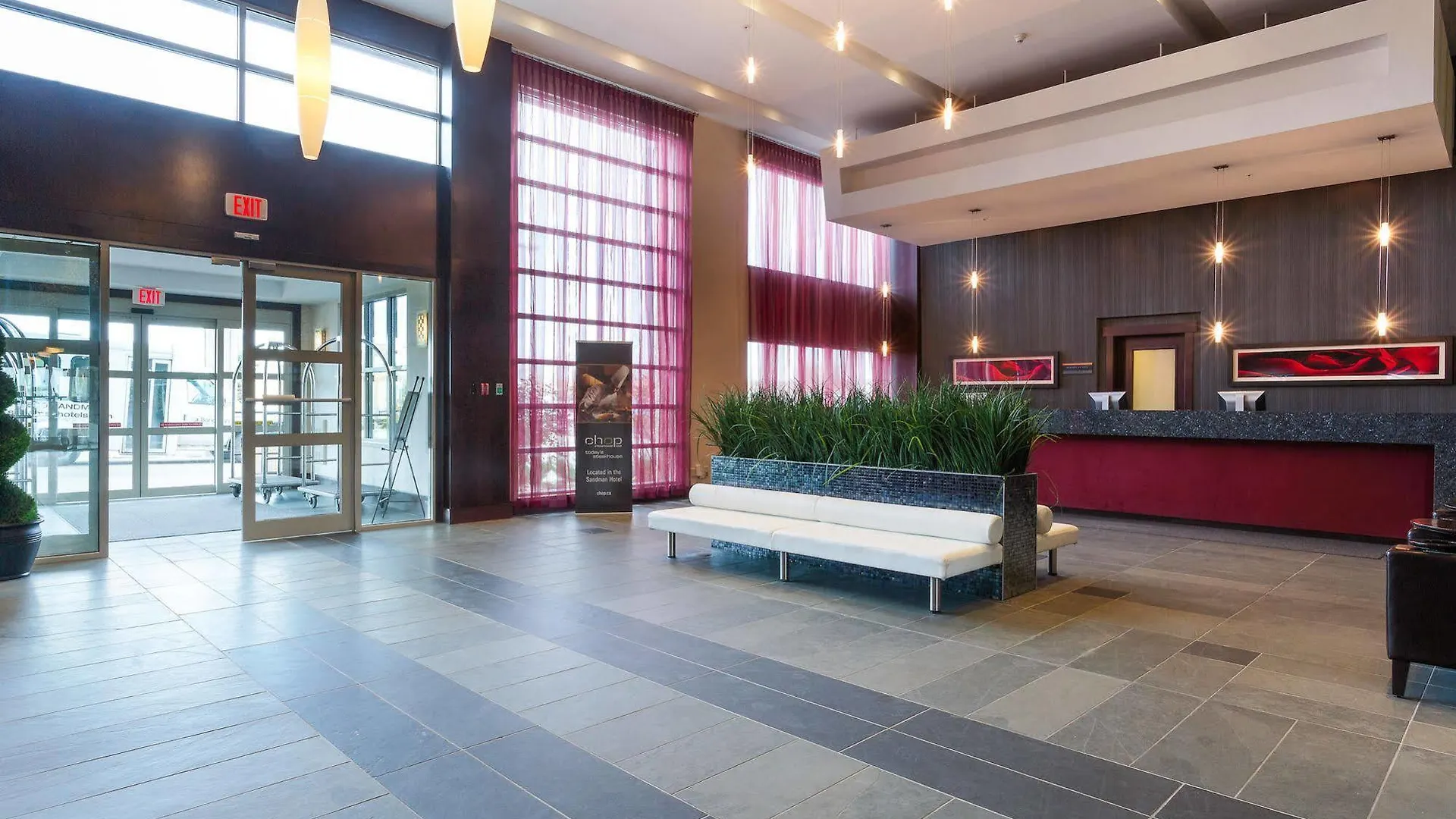 Sandman Hotel & Suites Winnipeg Airport